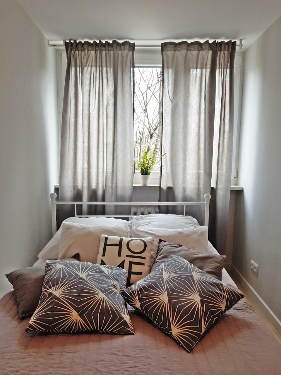 Coser Apartamenty Grzybowska Varsovie Extérieur photo